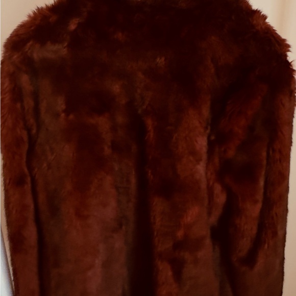 Avec Les Filles Burgundy Faux Fur Coat - Picture 2 of 3